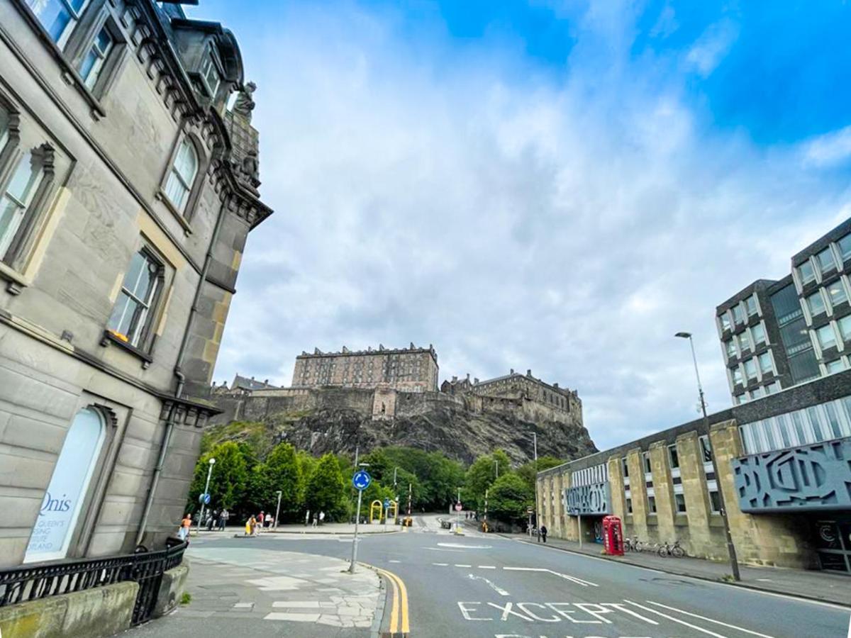 Open Plan 2 Bed Apt, Near Edinburgh Castle Exterior photo