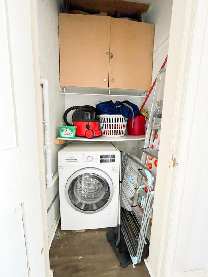 Open Plan 2 Bed Apt, Near Edinburgh Castle Exterior photo