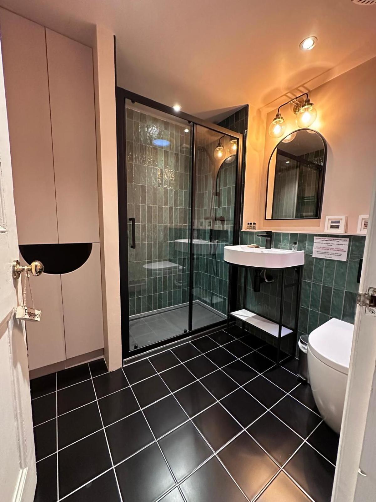 Open Plan 2 Bed Apt, Near Edinburgh Castle Exterior photo